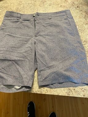 Callaway Men's Light Blue Micro-Texture Golf Shorts